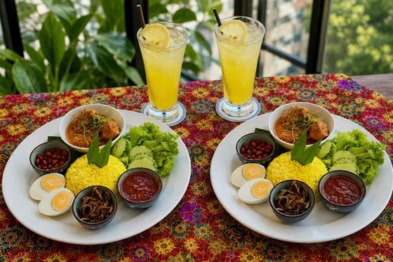 60th Anniversary - Nasi Royale Chicken Rendang - 槟城遨舍乔治市酒店